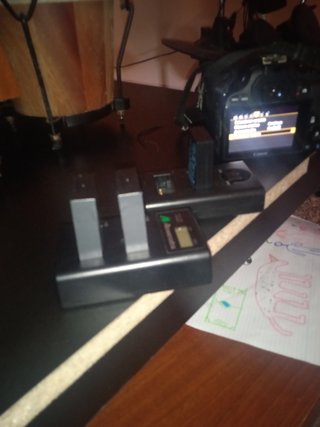 CANON 100D