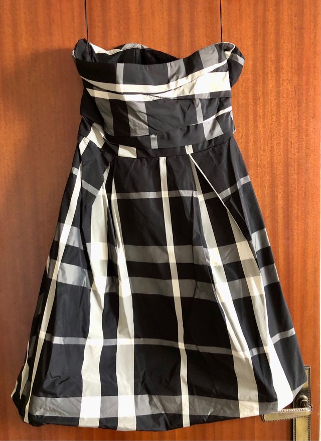 Vestido de fiesta palabra de honor