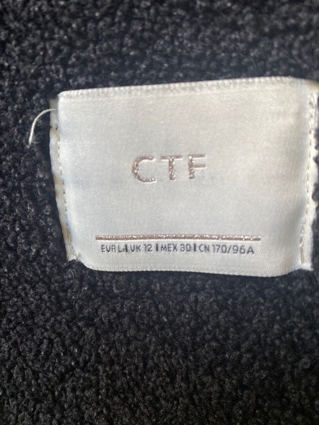 abrigo doble faz negro