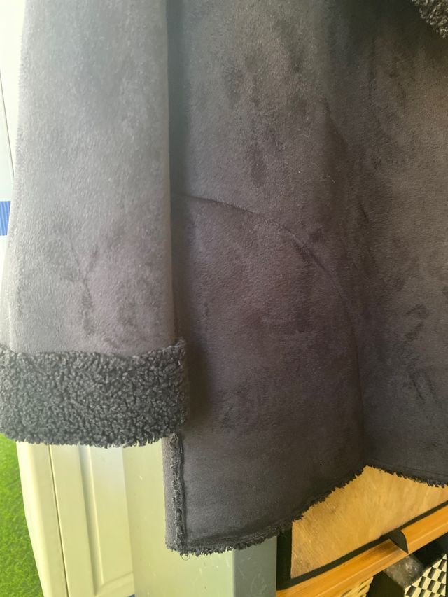 abrigo doble faz negro