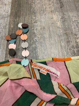 Top Miss Sixty con tirantes desiguales