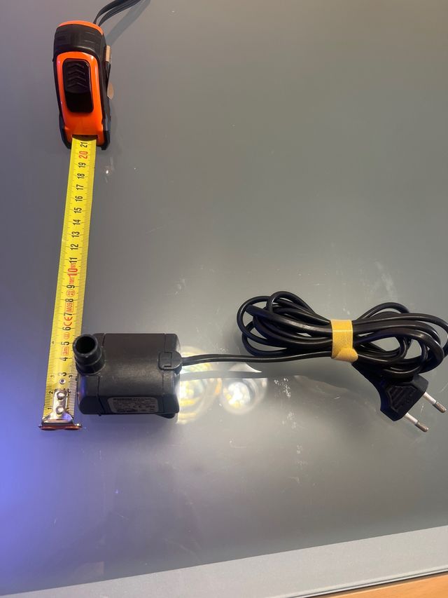 Bomba mini de agua Eheim 600 litros