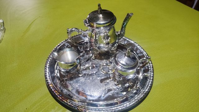 Juego de té miniatura