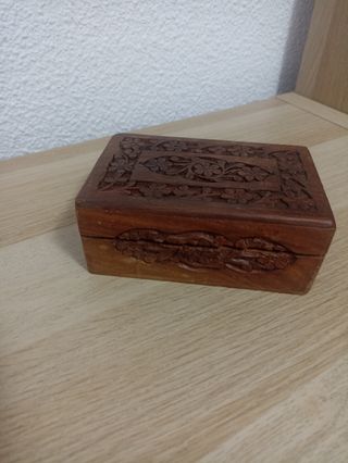 CAJA DE MADERA
