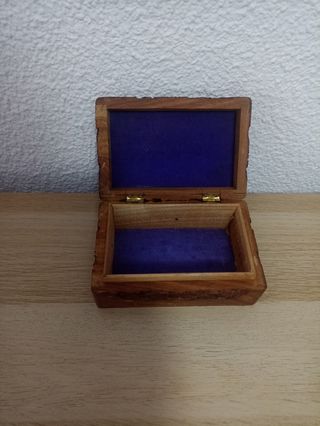 CAJA DE MADERA
