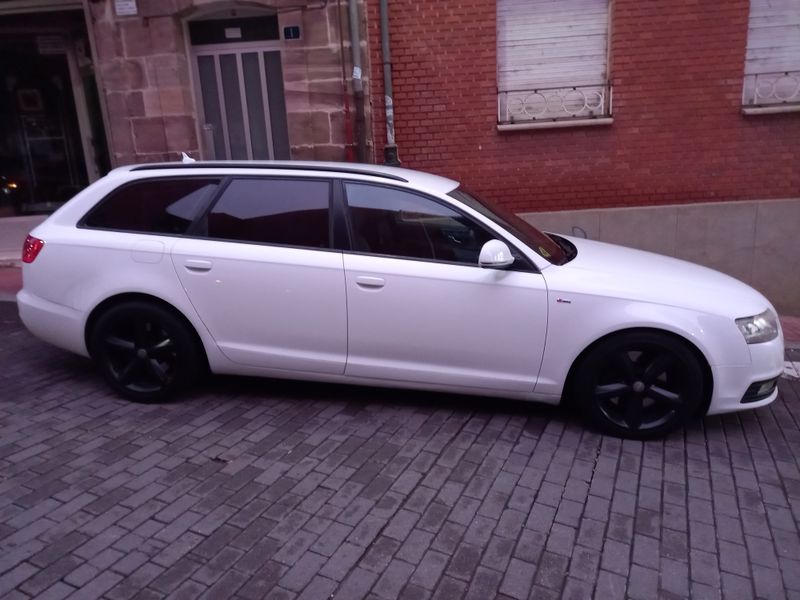 Audi A6 2009 - foto 1