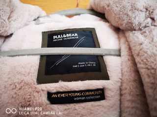 Abrigo verde con pelo de pull and bear