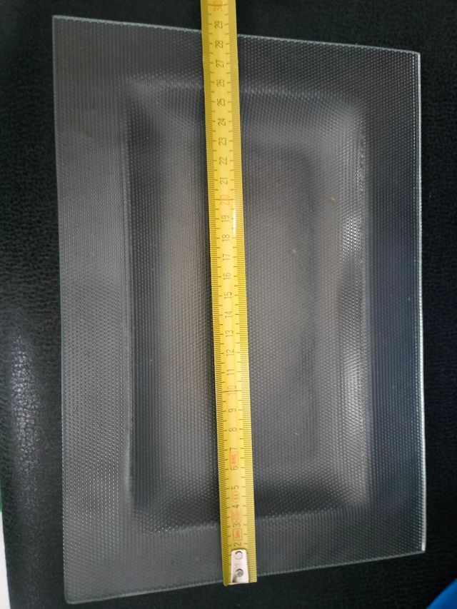 Piatto rettangolare di vetro