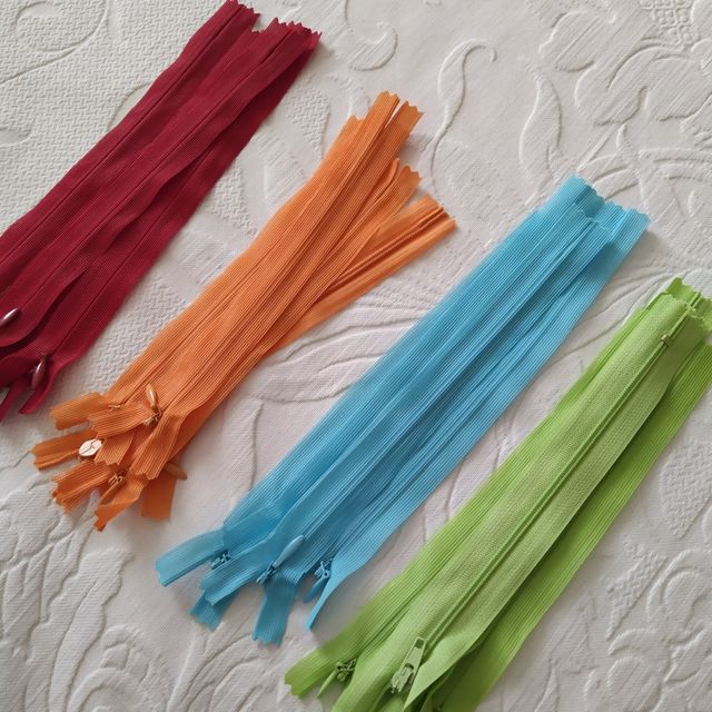 20 cerniere colorate