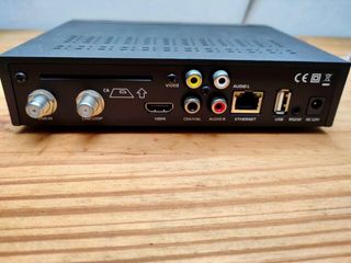 Receptor satélite ENGEL DVB-D2 de alta definición