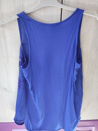 Camisa con lentejuelas sin manga de mango