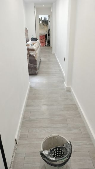 Albañil Alicatador ensolador