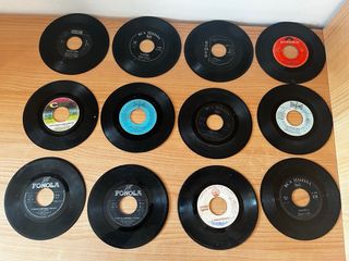 Giradischi e 61 dischi vinile vintage