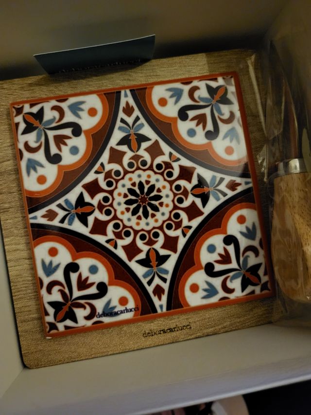 Set tagliere e coltellino "Debora Carlucci"