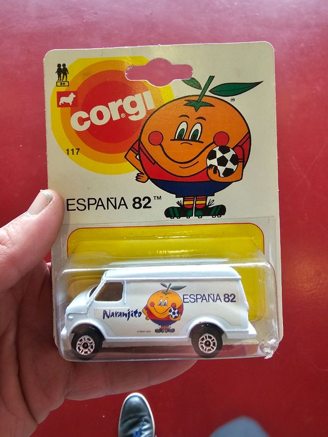 Furgoneta Corgi  Naranjito  España 82