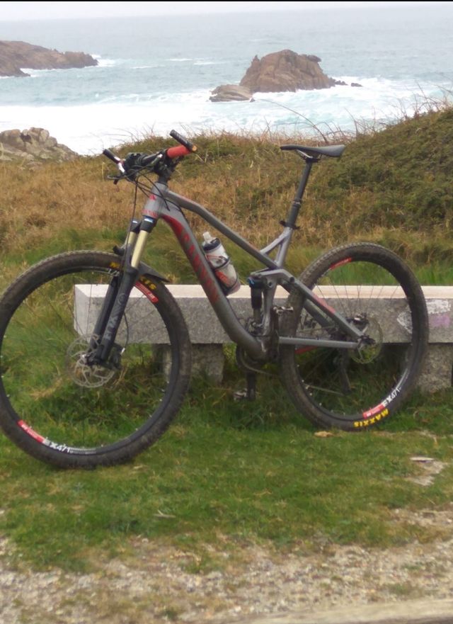 Vendo o cambio por moto aportando diferencia