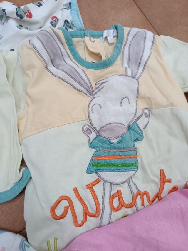 Lote de 7 pijamas 12-18 meses