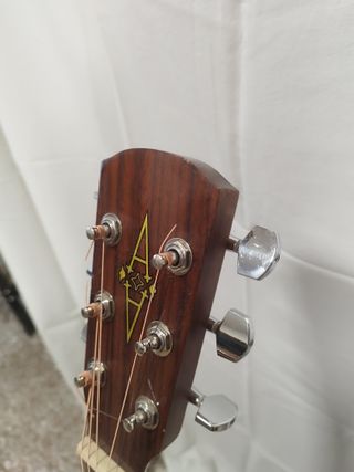 Guitarra acústica alvarez electro acustica RD8C