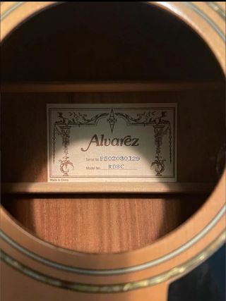 Guitarra acústica alvarez electro acustica RD8C