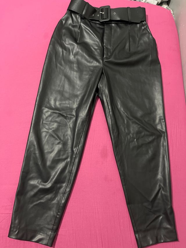 Pantalon Cuero Zara