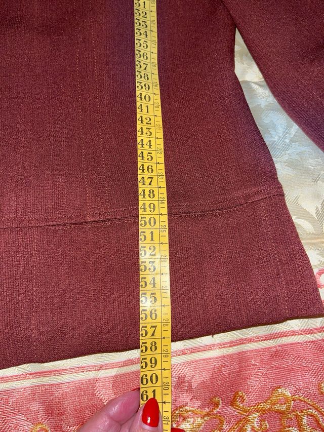 traje entero de mujer, chaqueta y pantalón