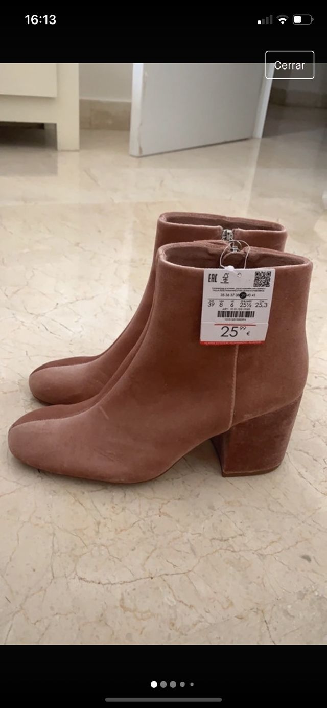 Botines de ante Berska con etiqueta