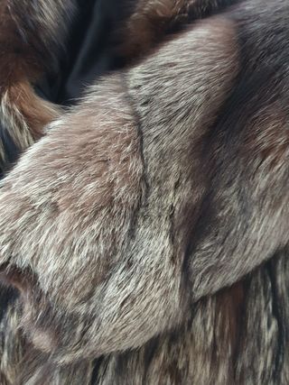 Abrigo de pelo de marmota 