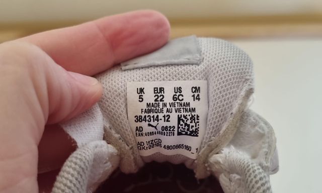 Zapatillas PUMA numero 22