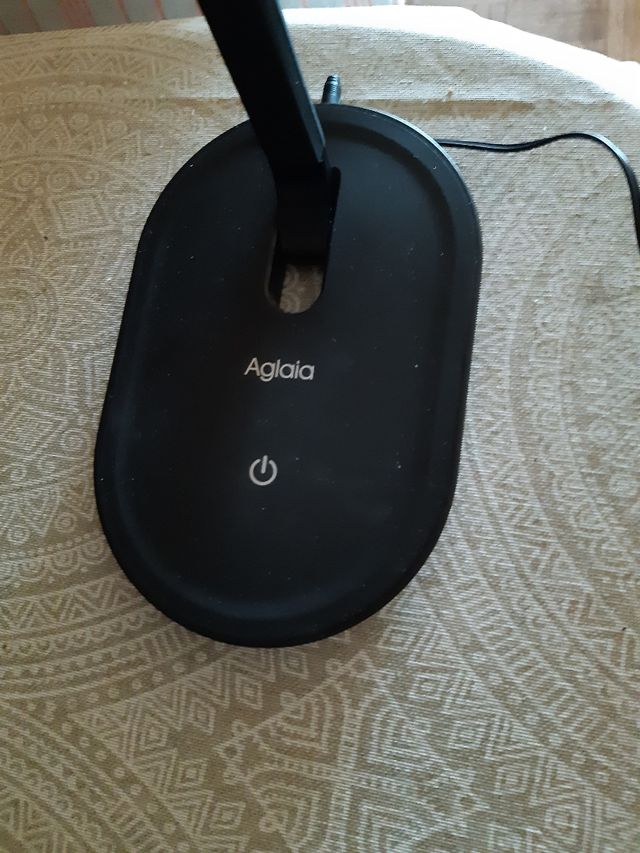 Lámpara de mesa flexible