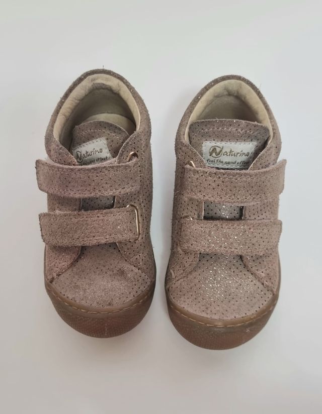 Zapato botin de piel NATURINO rosa palo talla 22