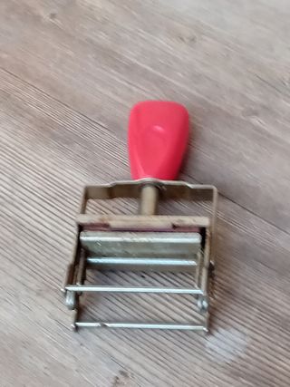 Sello metal automático de goma antiguo