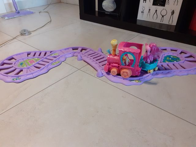 Trenino my little pony
