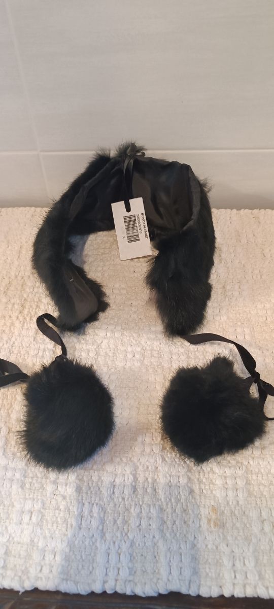 Cuello pelo negro. Nuevo!!!!