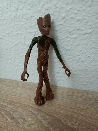 Figura Groot Marvel Legends Studios
