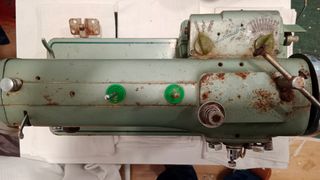 Maquina coser Refrey