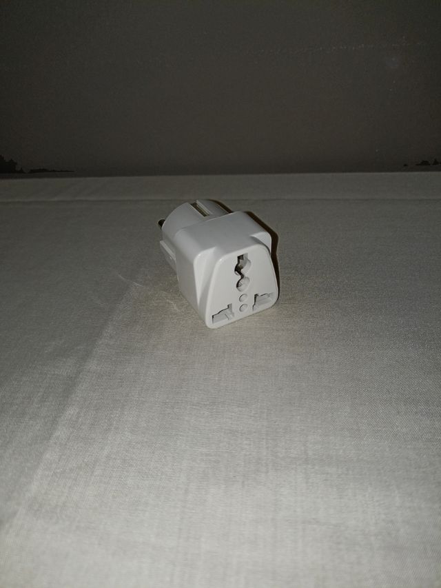 - Enchufes Universales .!!! ORIGINALES .! 🔌🧳🛫