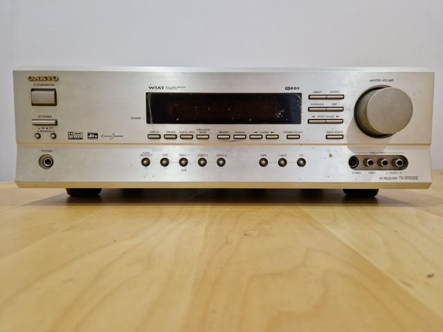 Amplificador de sonido Onkyo TX-SR500E