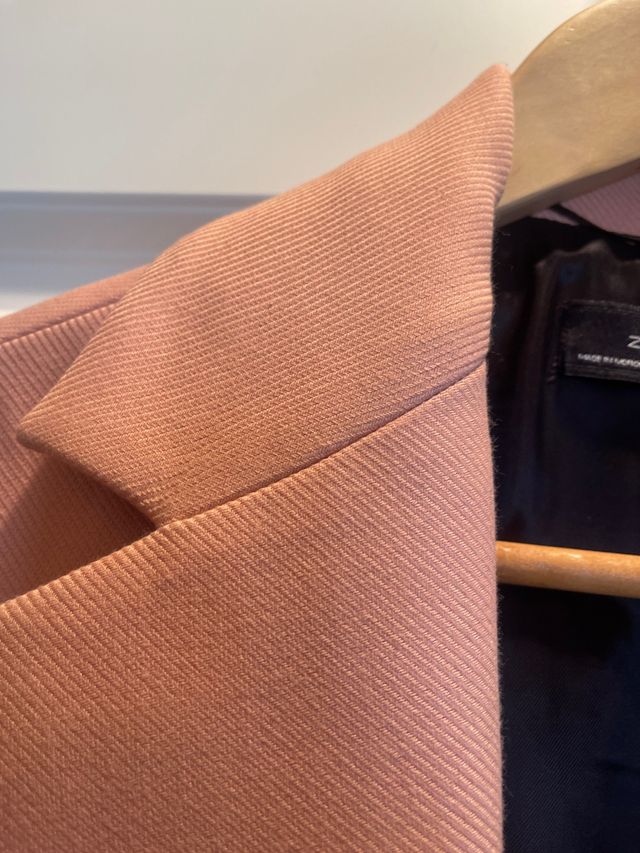 Abrigo de paño  liguero de primavera.