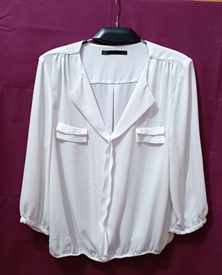 Blusa color blanco de mujer Sfera