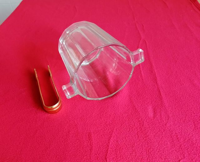 Secchiello per ghiaccio in vetro intagliato