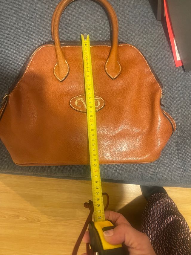 Bolso de piel EVO. Corteinglés