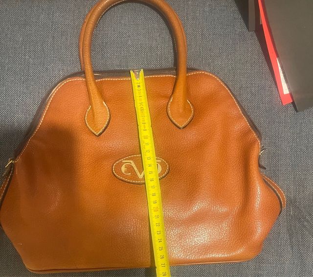 Bolso de piel EVO. Corteinglés