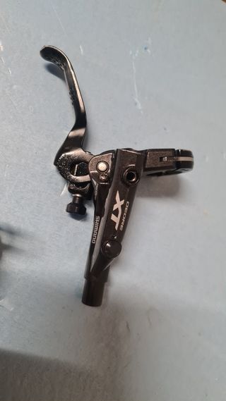 Freno trasero Shimano Deore XT