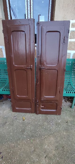 Vendo ventanas antiguas de madera de olmo