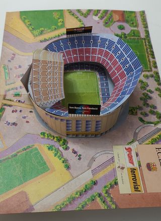 MAQUETA PLEGABLE CAMP NOU