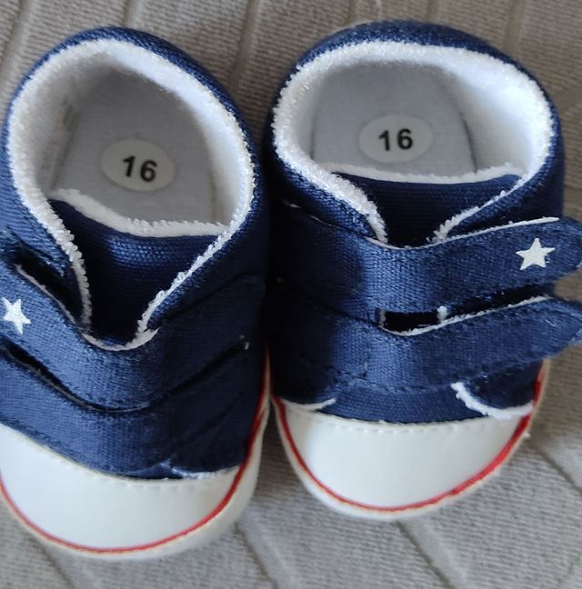 Zapatillas bebe