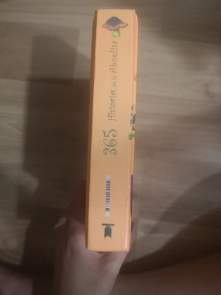 Libro 365 historias de la abuelita