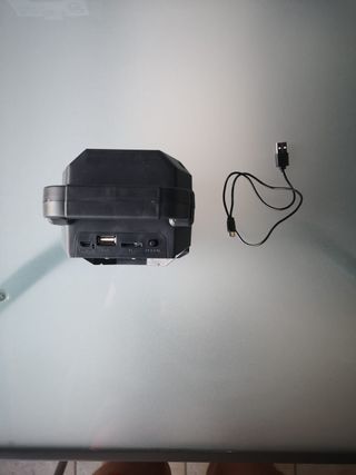 Altavoz portátil RT.