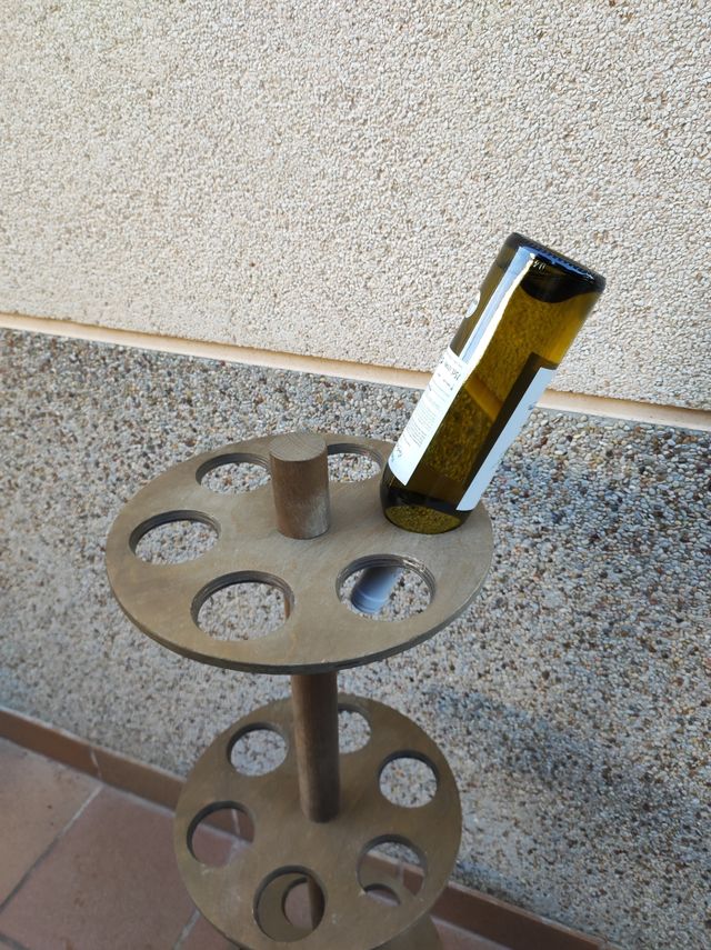 BOTELLERO DE MADERA VERTICAL (3 pisos)