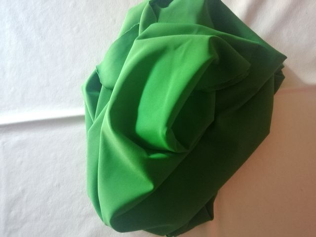 Corte de tela de lycra